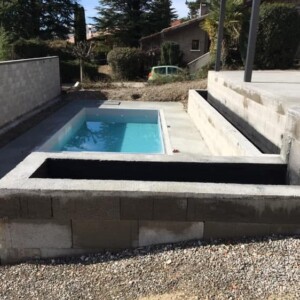 Bassin en construction